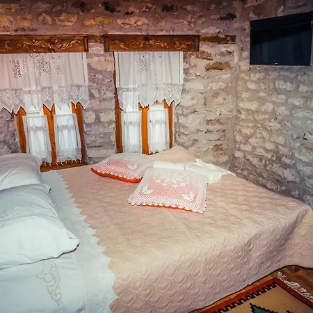 Penzion Medieval Gjirokastër