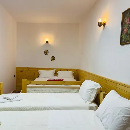 Medieval Maison d'hôtes Gjirokastër